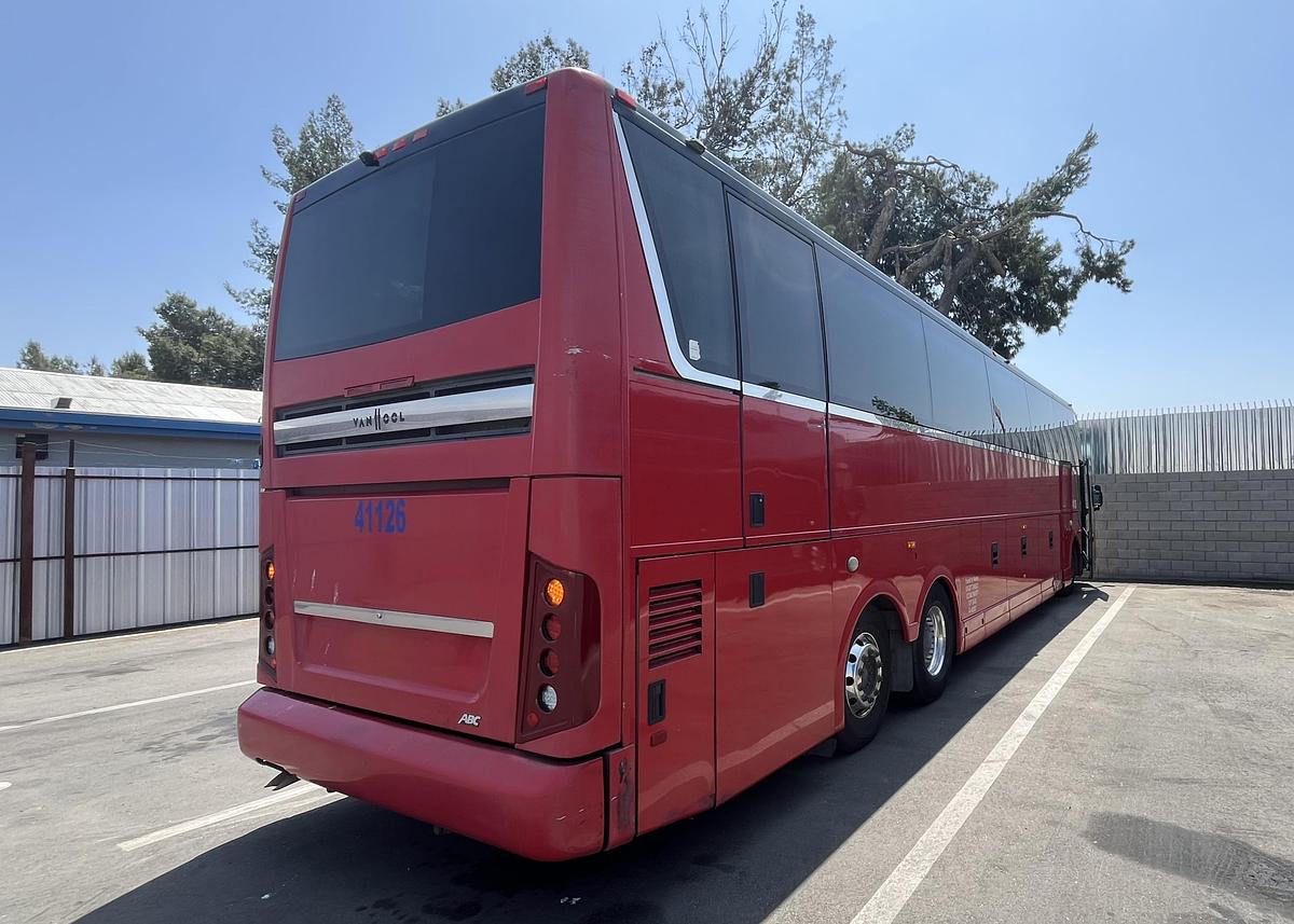 Used 2014 VAN HOOL TX45