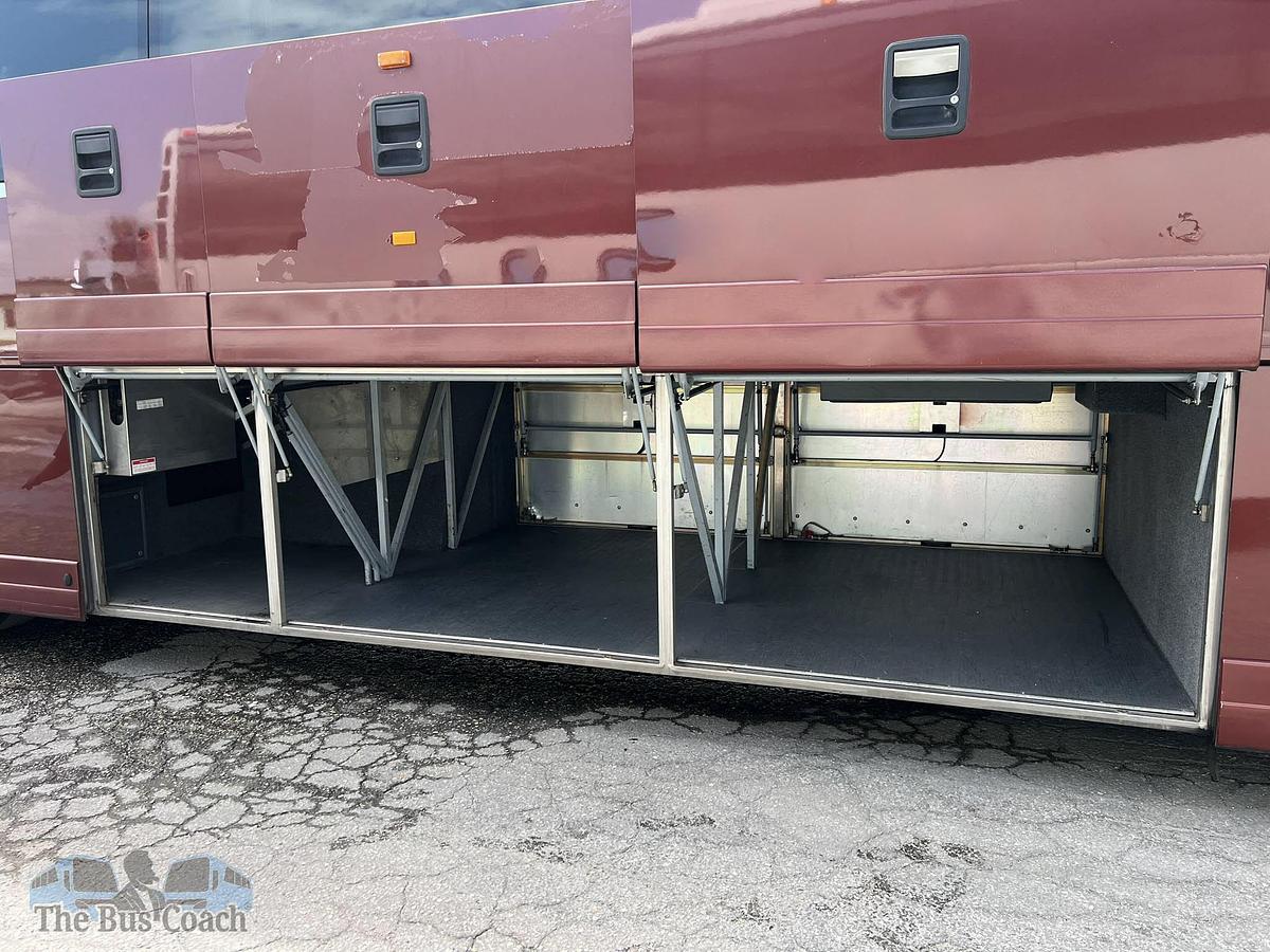 Used 2014 VAN HOOL TX45