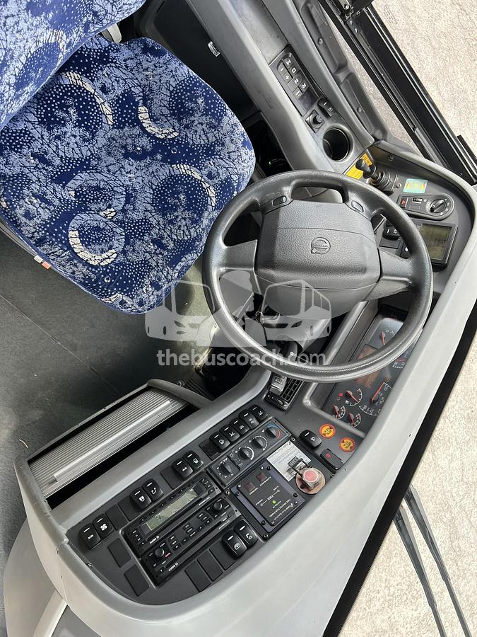 Used 2013 VOLVO 9700