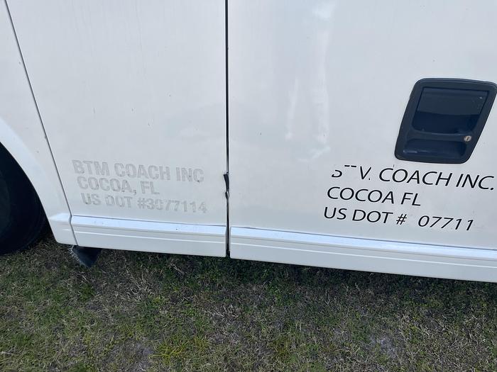 Used 2006 VAN HOOL C2045