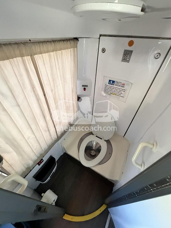 Used 2008 VAN HOOL C2045
