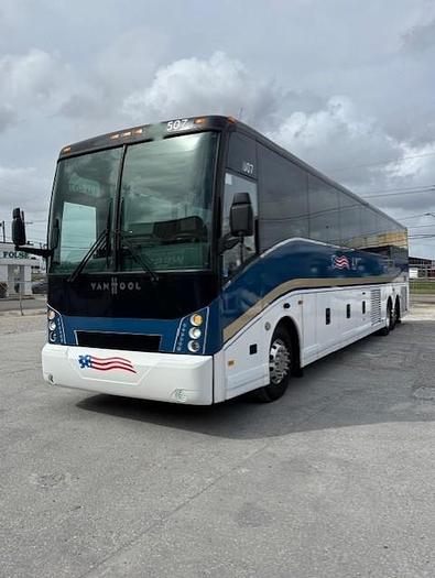 Used 2017 VAN HOOL CX45