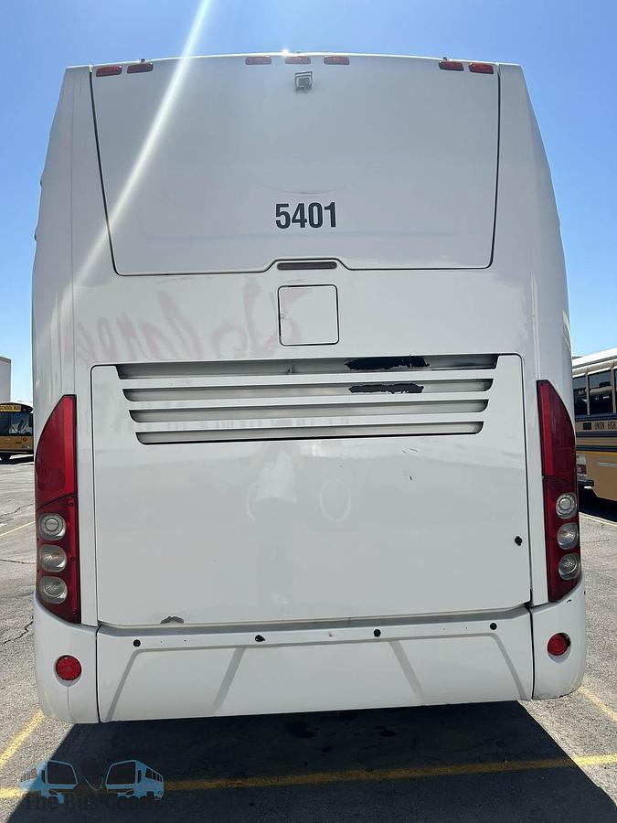 Used 2016 VOLVO 9700