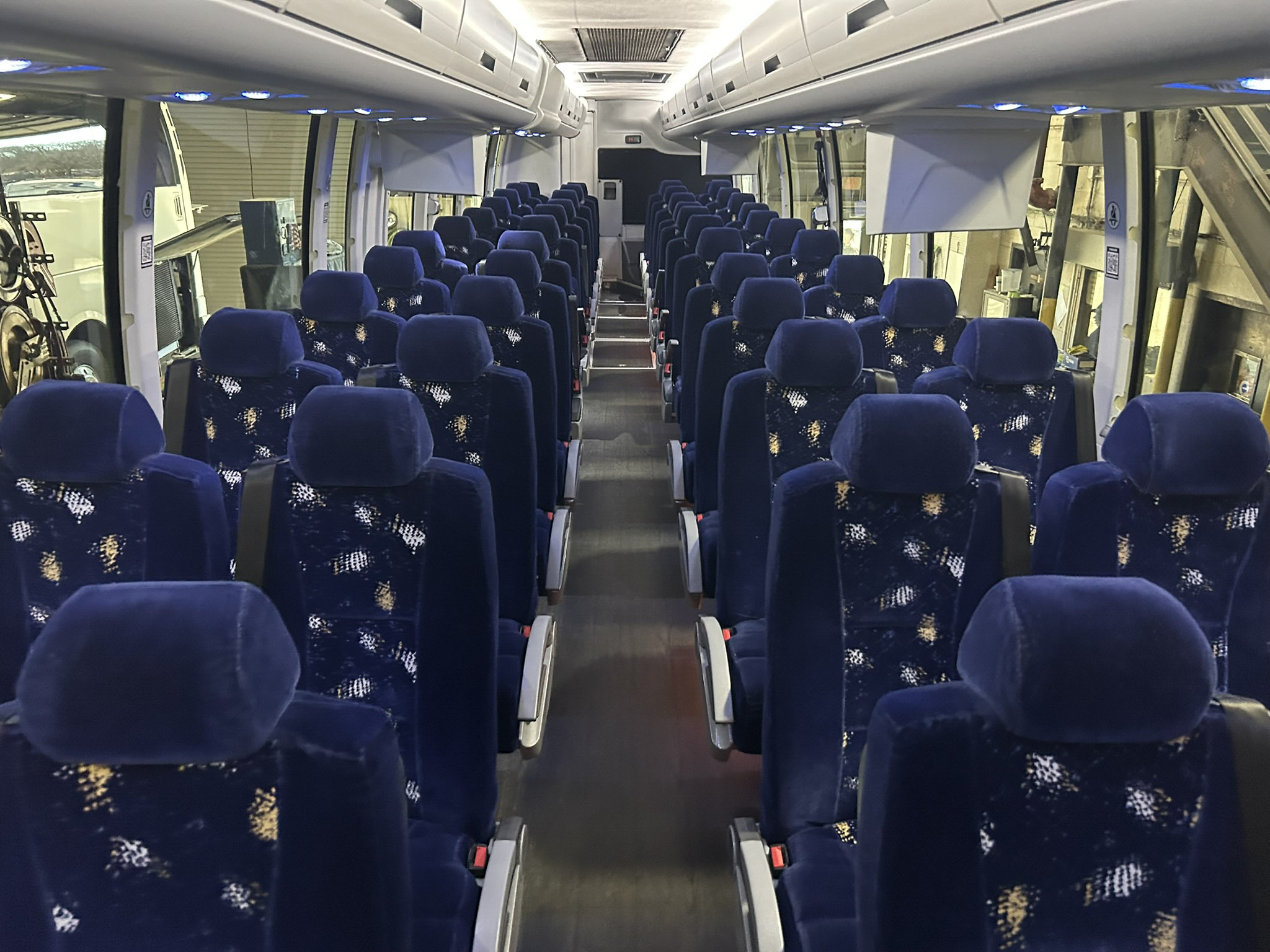 Used 2019 VOLVO 9700 ADA