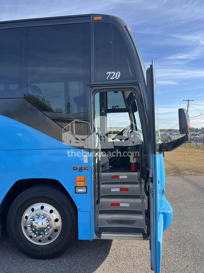 Used 2006 PREVOST H3-45 ADA