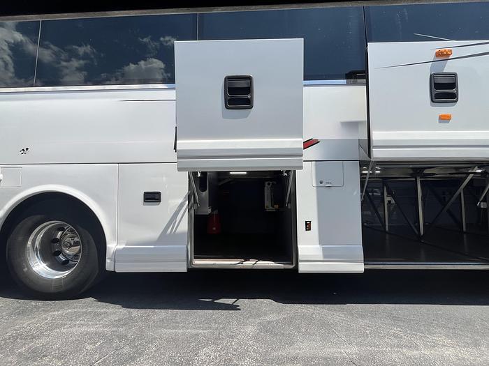 Used 2019 Van Hool CX45