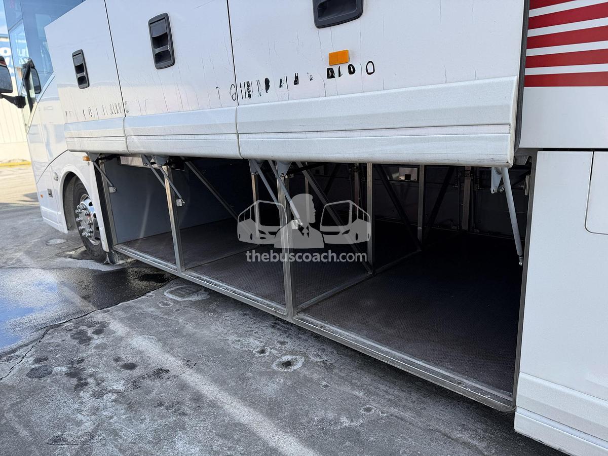 Used 2018 VAN HOOL CX45