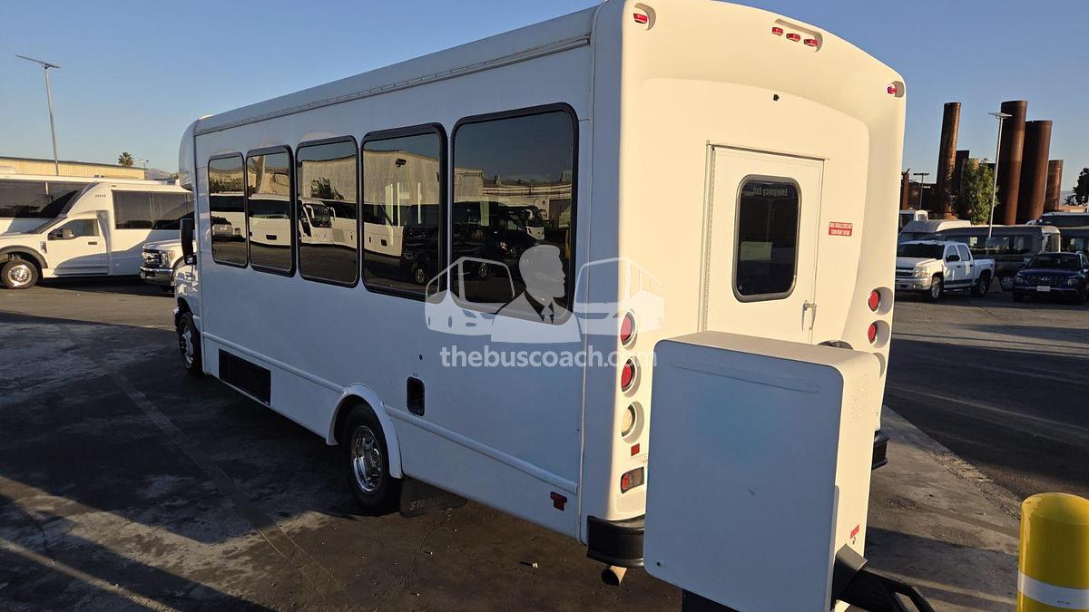 Used 2016  Starcraft