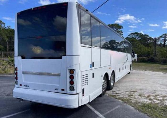 Used 2017 VAN HOOL CX45