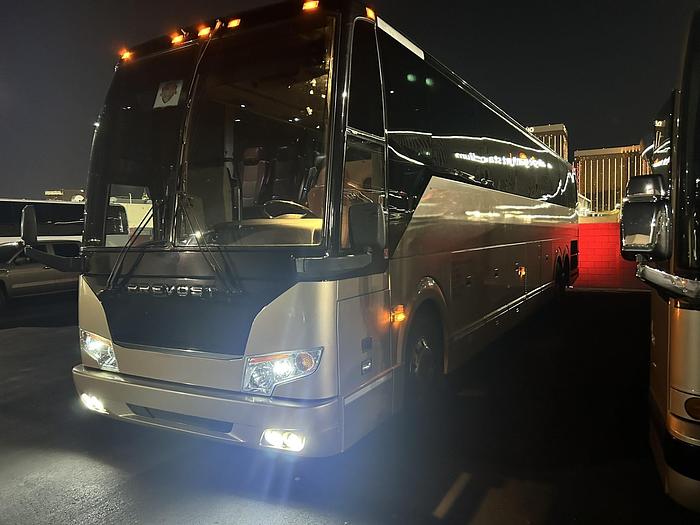 Used 2013 PREVOST H3-45