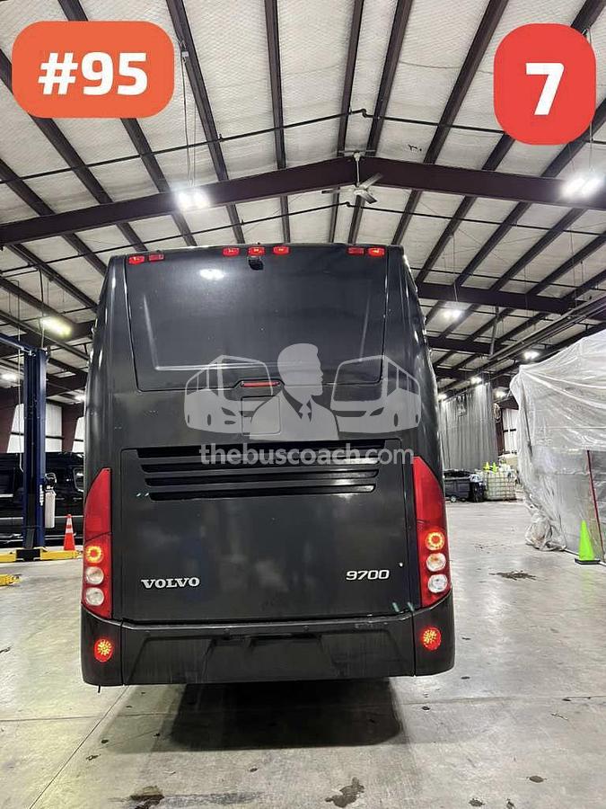 Used 2018 VOLVO 9700