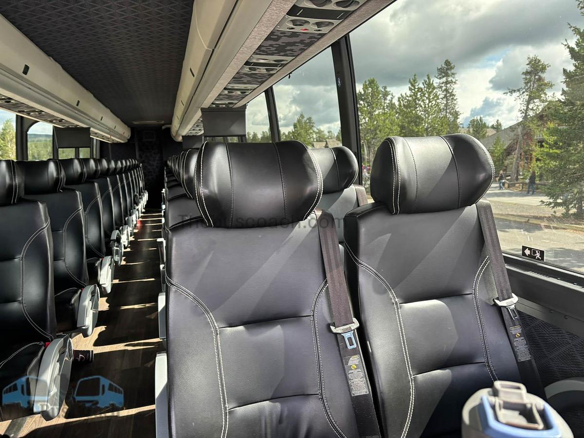 Used 2019 PREVOST H3-45