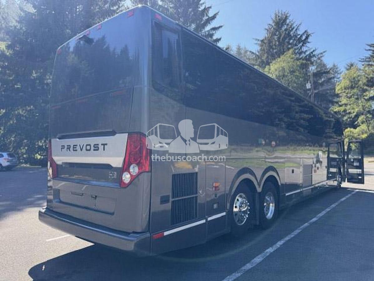 Used 2018 PREVOST H3-45