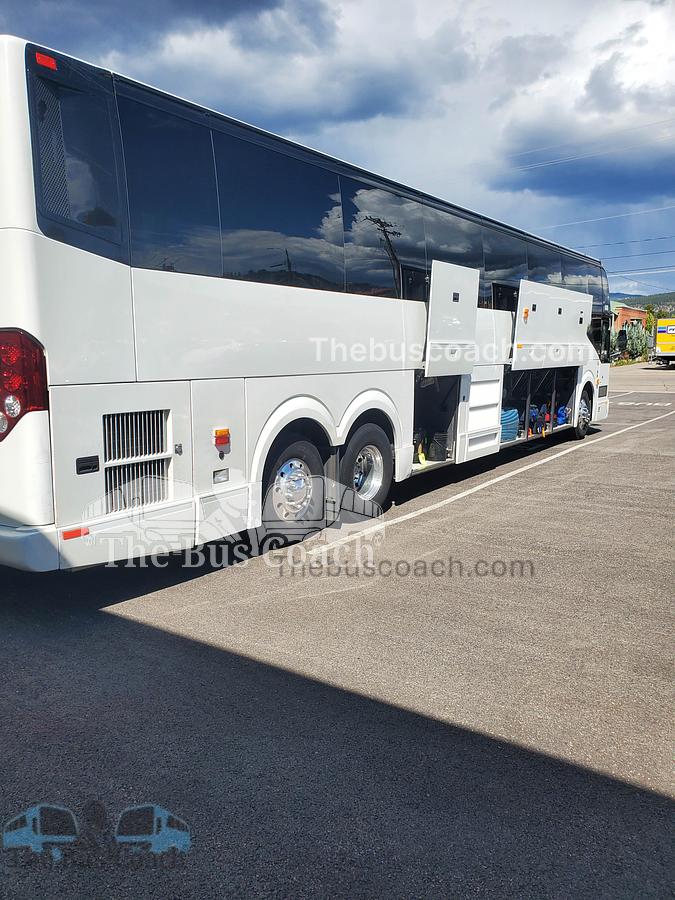 Used 2019 PREVOST H3-45