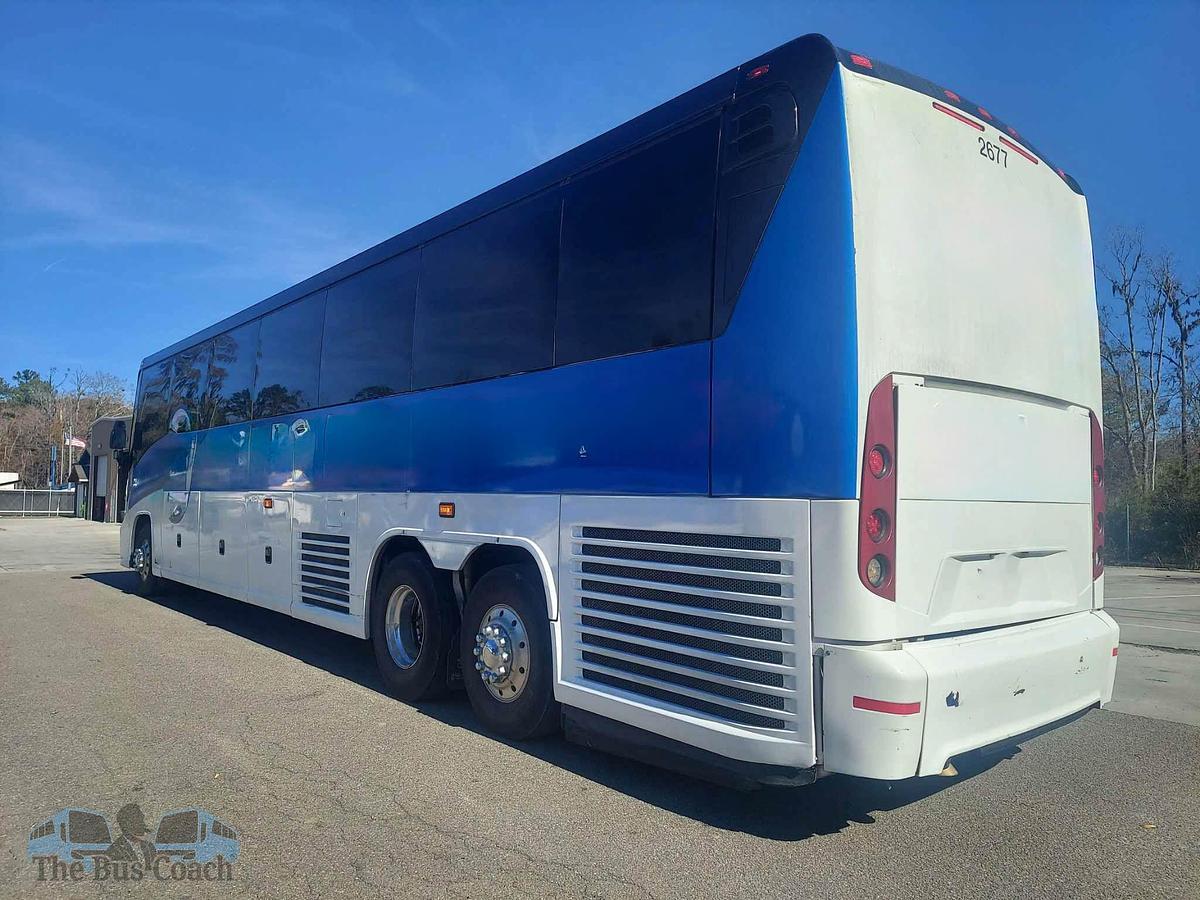 Used 2012 MCI J4500