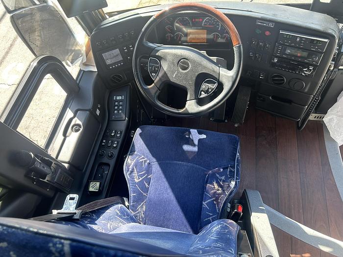 Used 2020 PREVOST H3-45