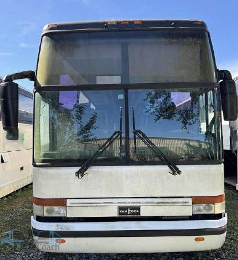 Used 2000 VAN HOOL T2145