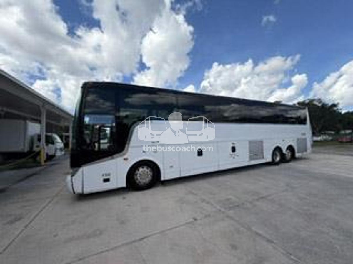 Used 2014 Van Hool TX45