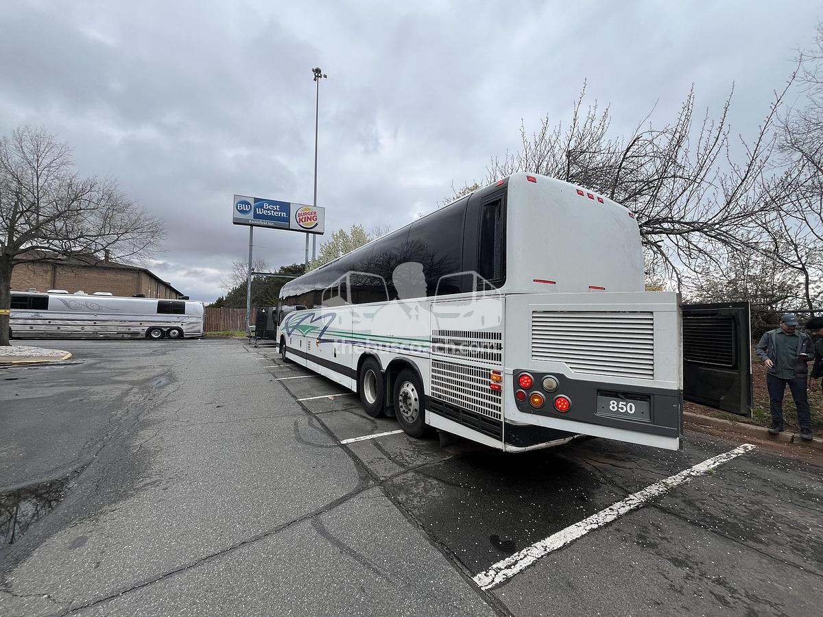 Used 2007 PREVOST X3-45
