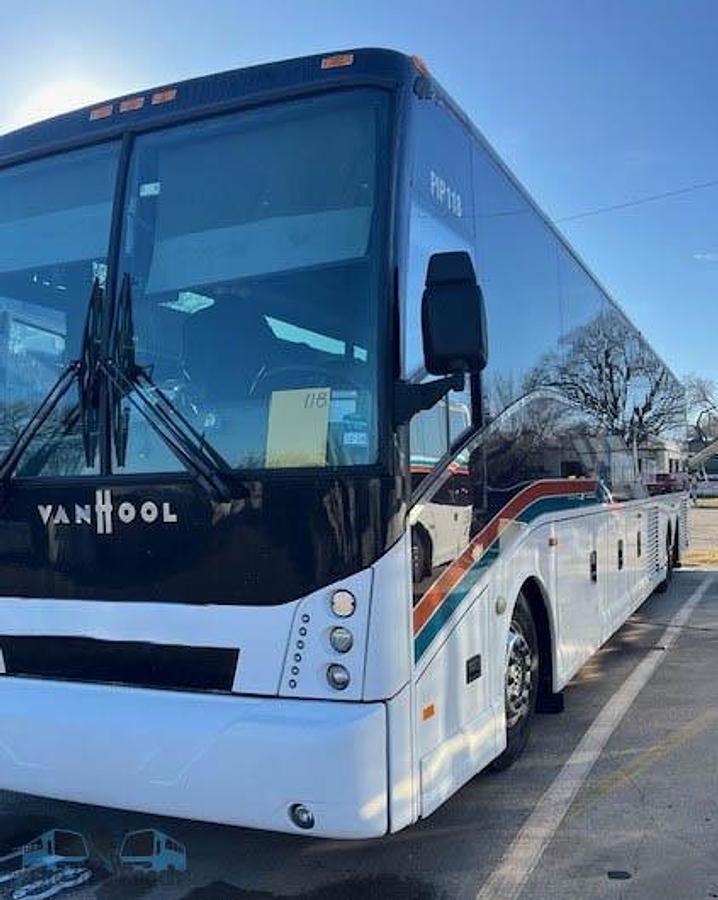 Used 2017 VAN HOOL CX45