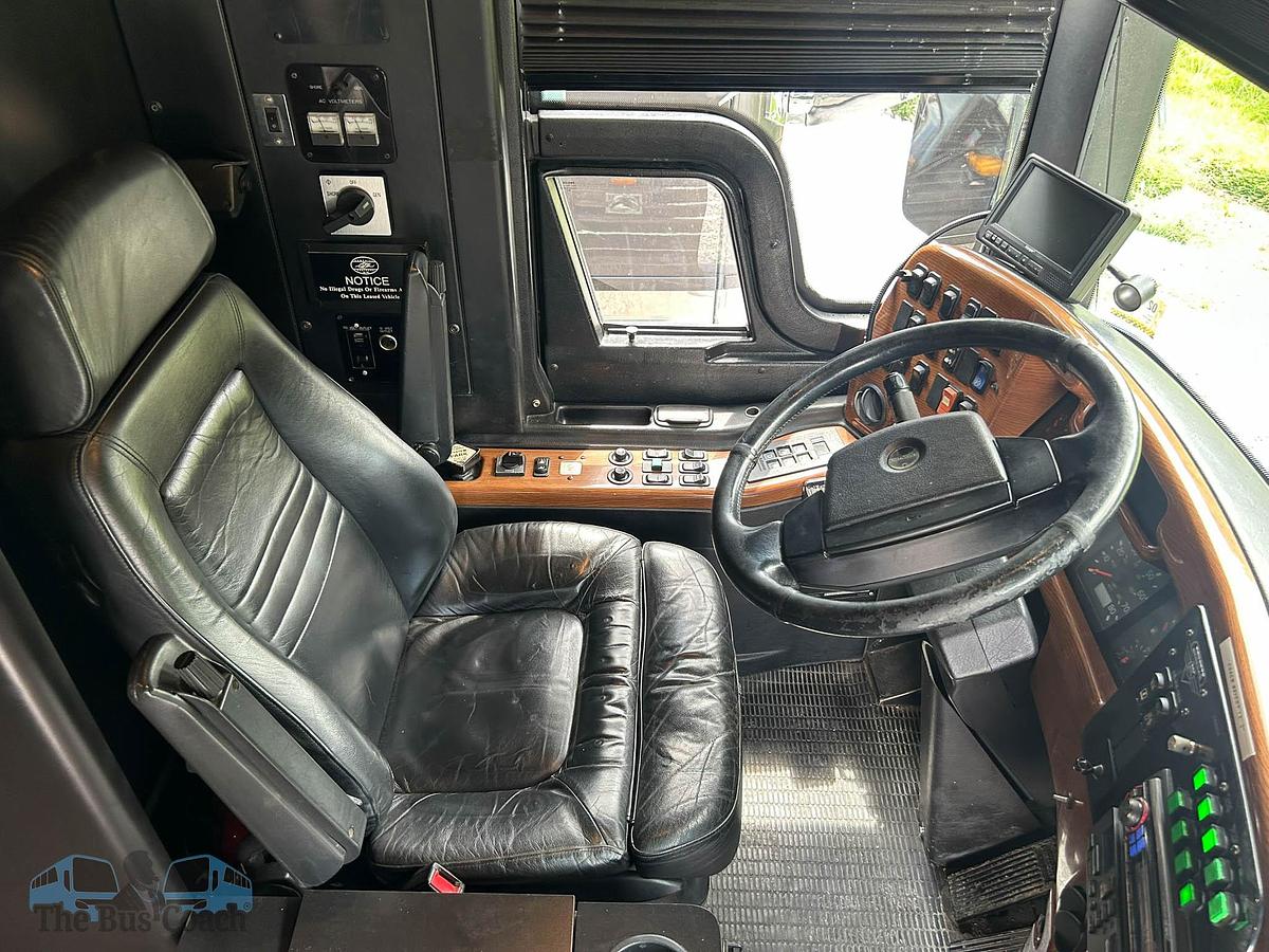 Used 2008 PREVOST XLII
