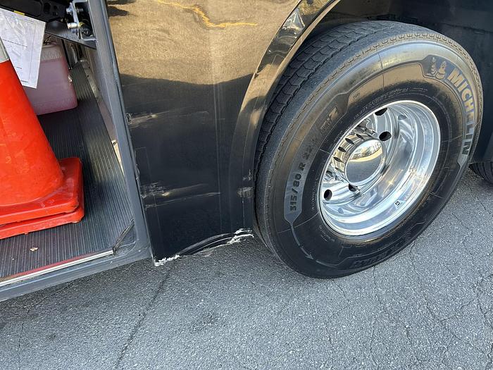 Used 2018 VOLVO 9700