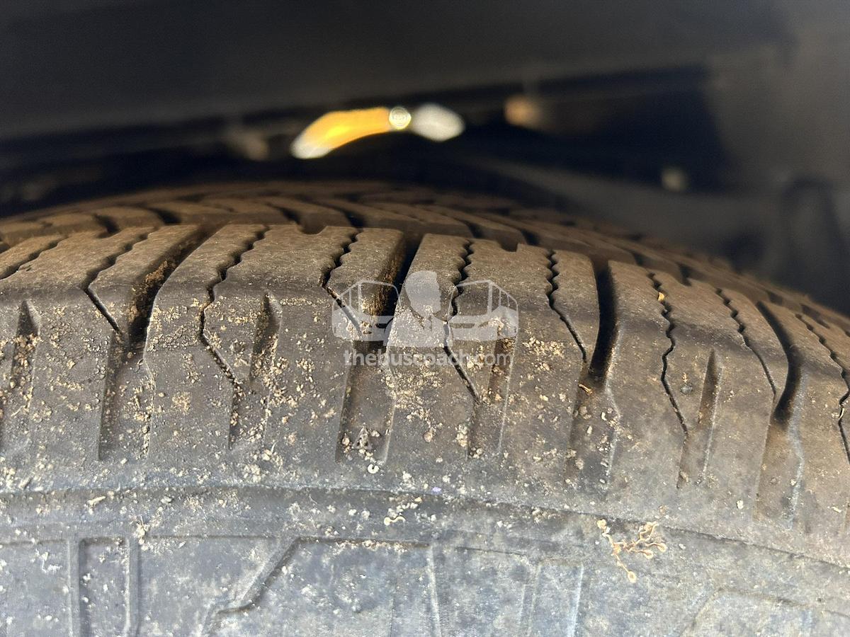 Used 2014 FORD E-450