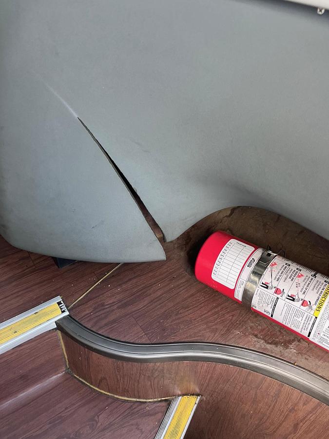 Used 2018 VOLVO 9700