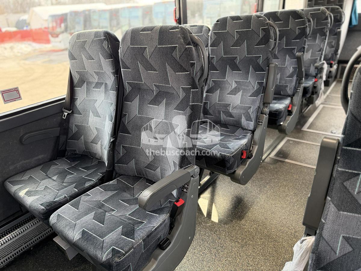 Used 2018 VAN HOOL CX45