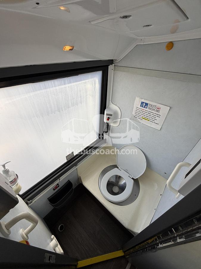Used 2001 VAN HOOL C2045