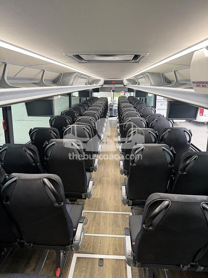 Used 2019 VAN HOOL CX45