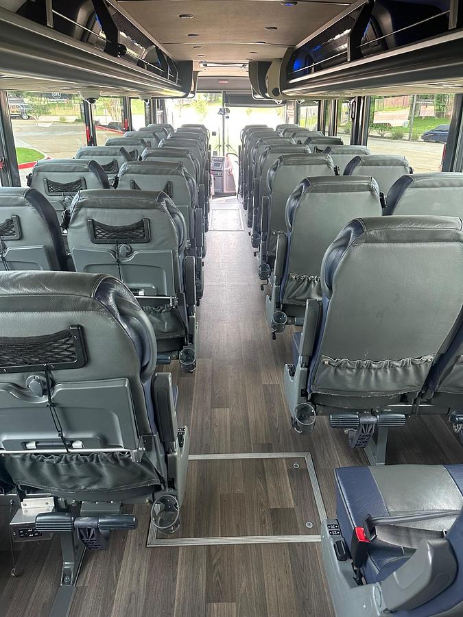 Used 2018 VAN HOOL CX35