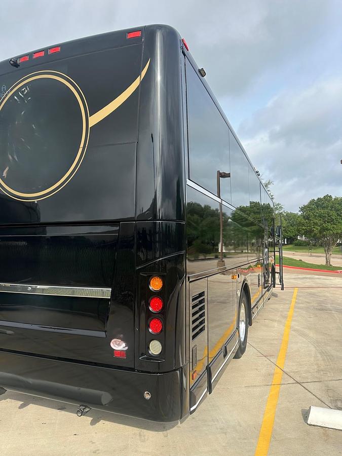 Used 2018 VAN HOOL CX35