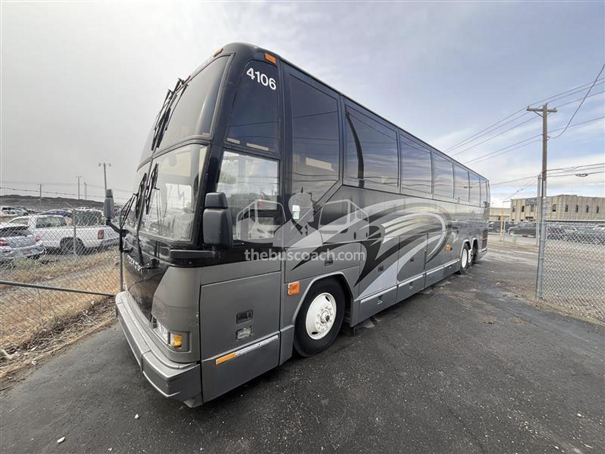 Used 1998 PREVOST H3-41