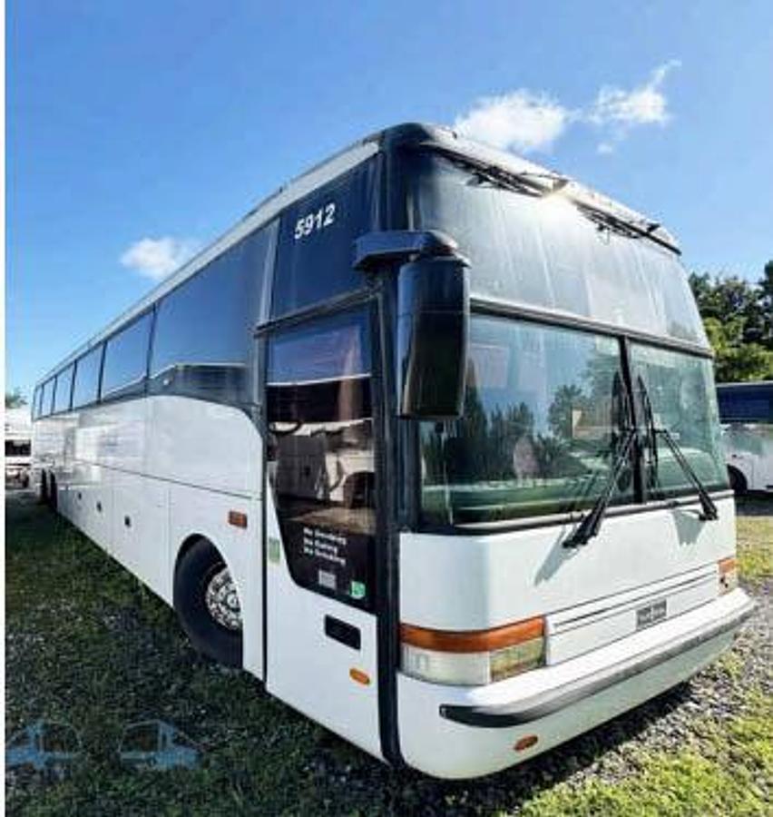 Used 2000 VAN HOOL T2145