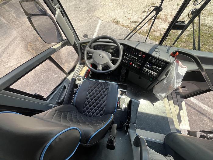 Used 2011 Van Hool CX 45