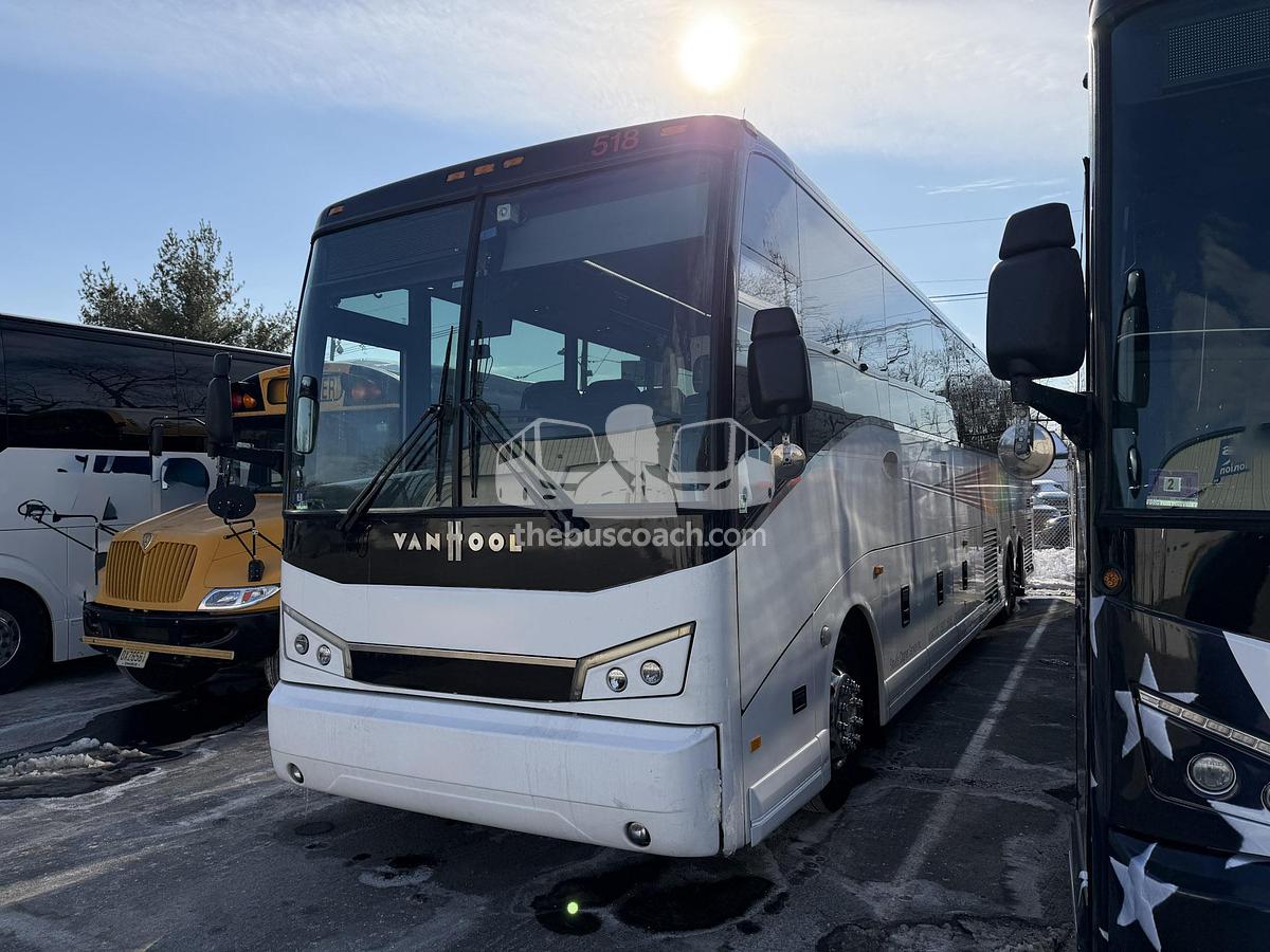 Used 2018 VAN HOOL CX45