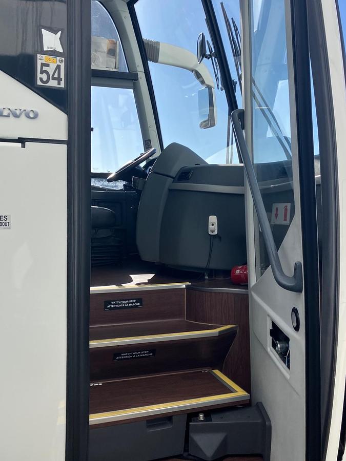 Used 2018 VOLVO 9700-Prevost Serviced