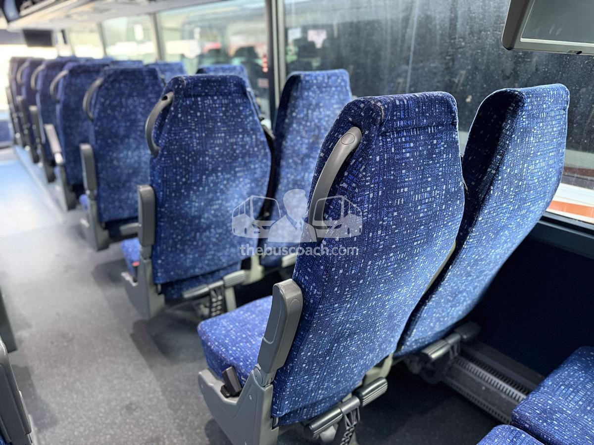 Used 2015 VAN HOOL CX45 ADA