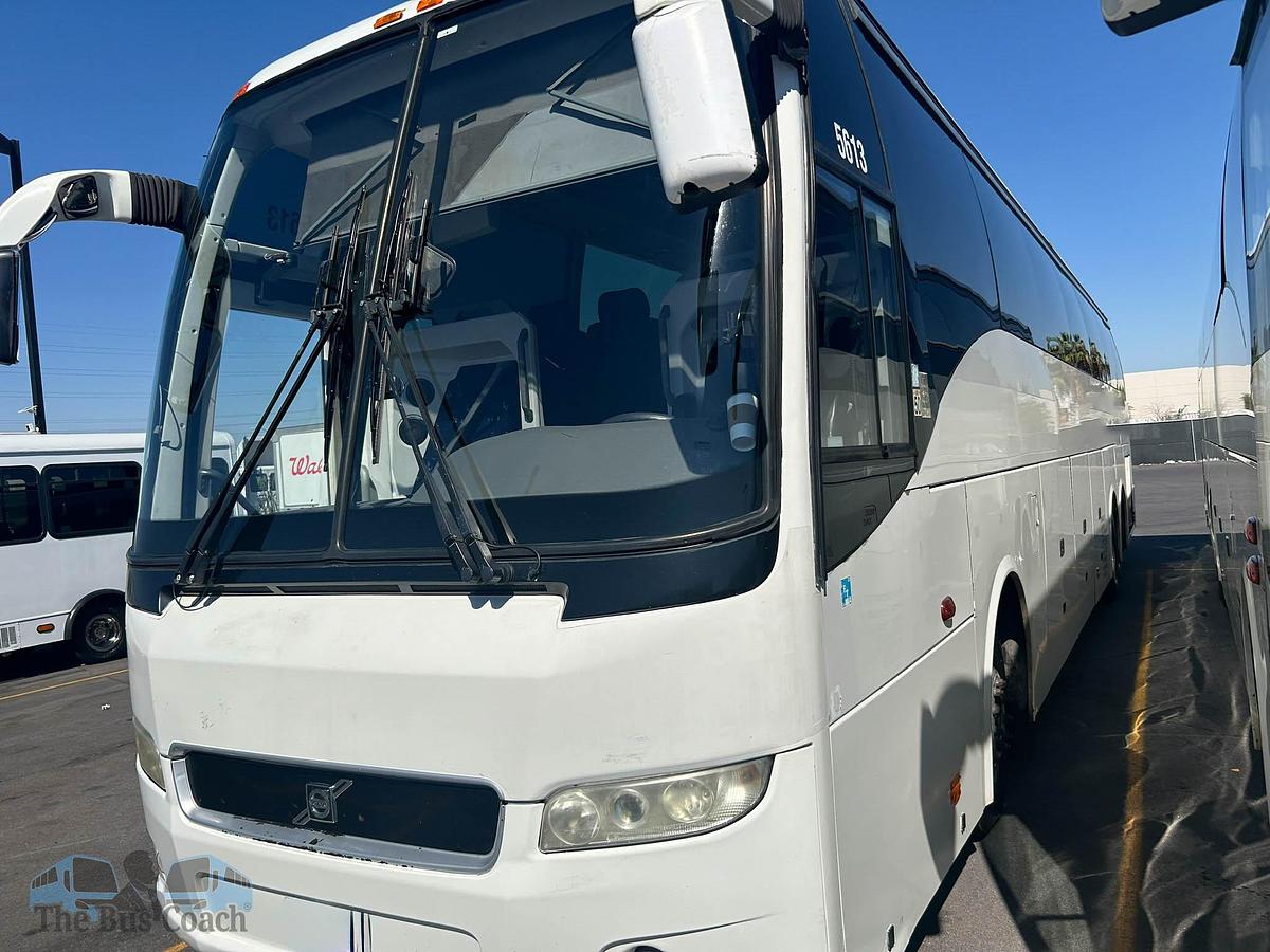 Used 2016 VOLVO 9700