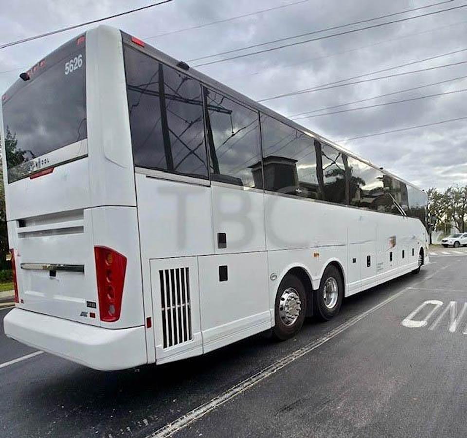 Used 2023 VAN HOOL CX45