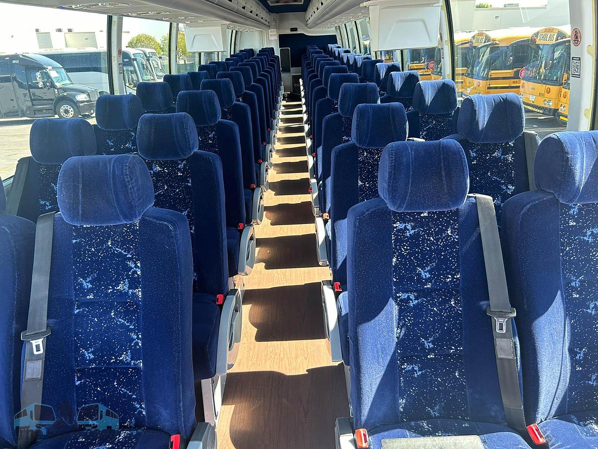 Used 2016 VOLVO 9700