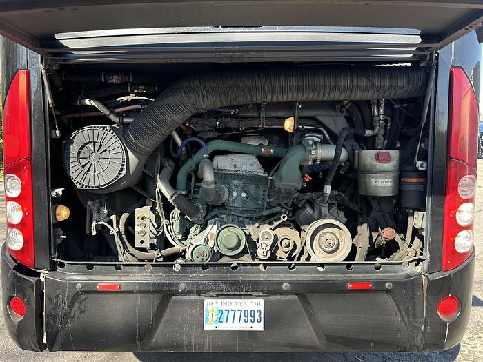 Used 2018 VOLVO 9700