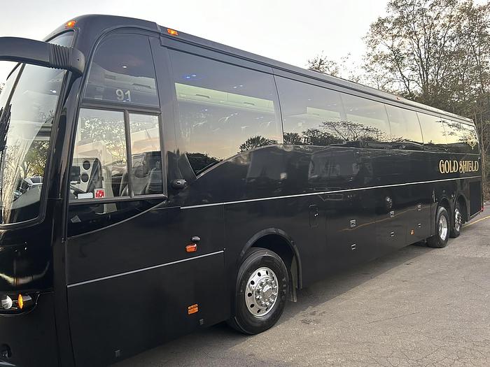 Used 2018 VOLVO 9700
