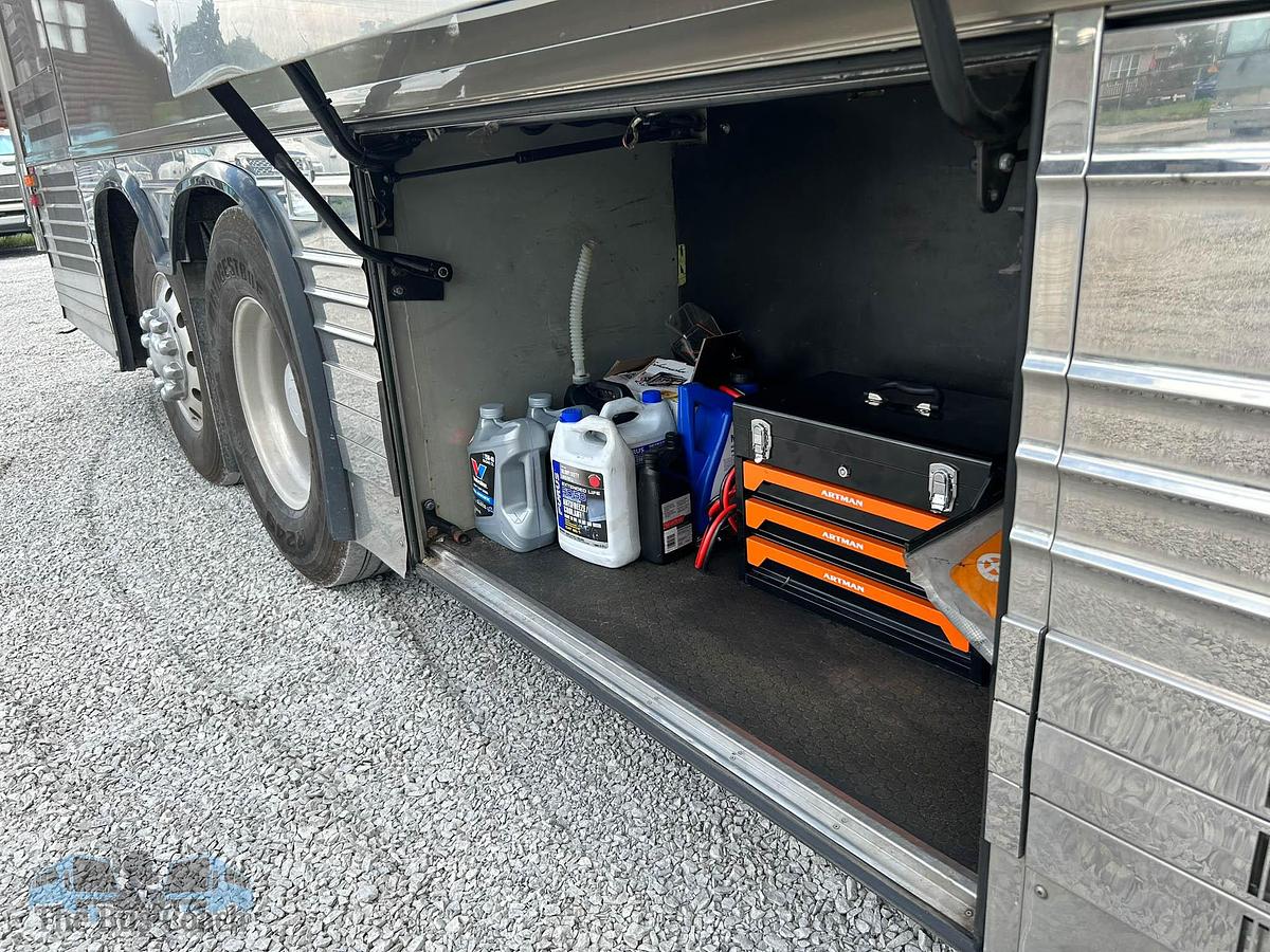 Used 2008 PREVOST XLII