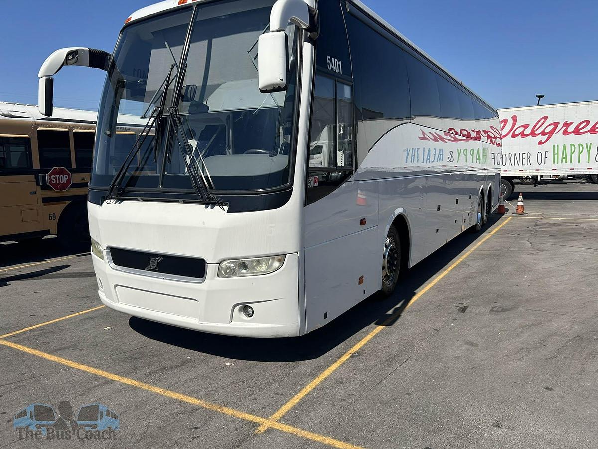 Used 2016 VOLVO 9700