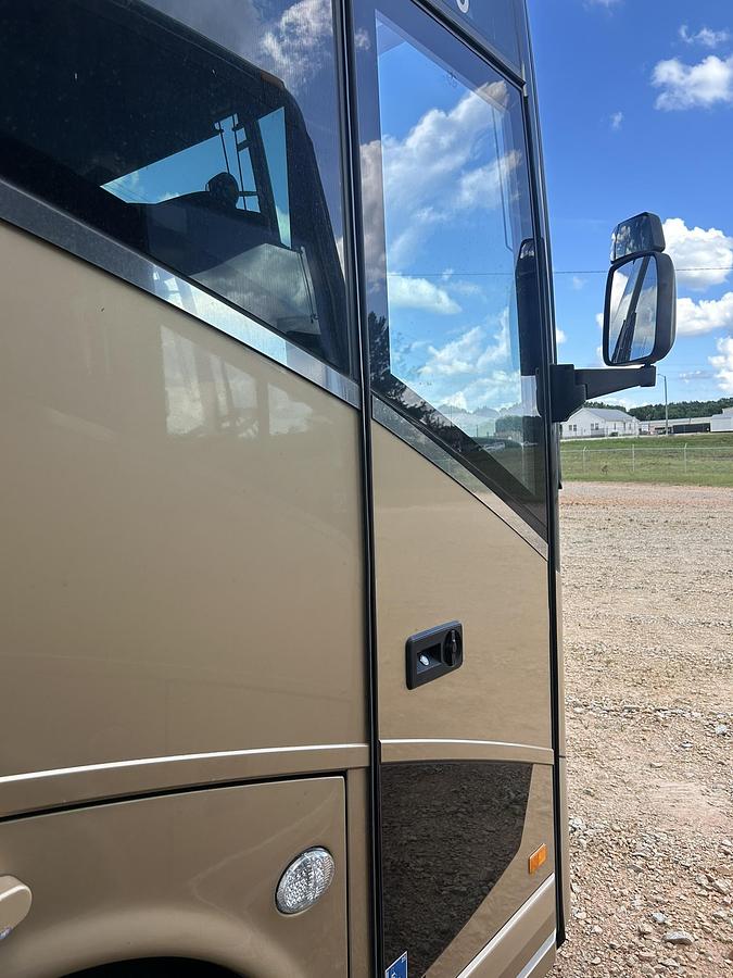 Used 2017 VAN HOOL CX35