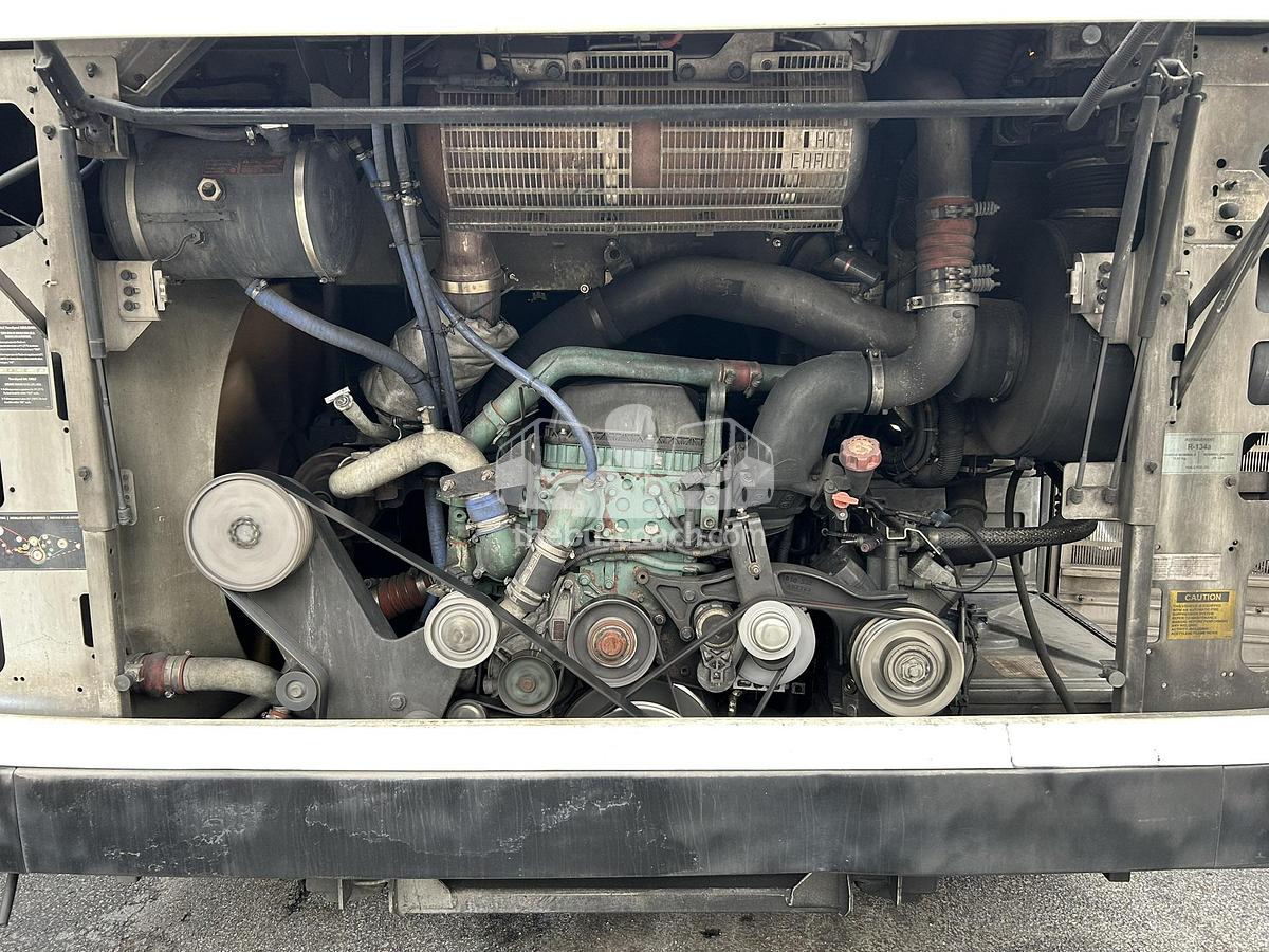 Used 2015 PREVOST X3-45 ADA