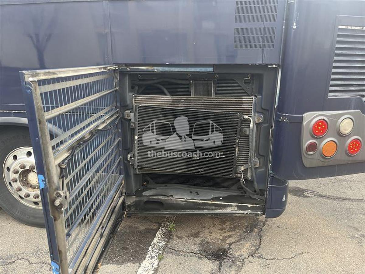 Used 2006 PREVOST X3-45