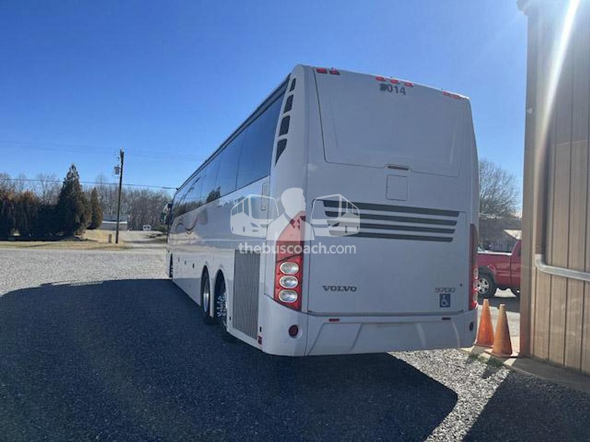 Used 2014 VOLVO 9700 ADA